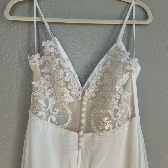 NWOT Romantic Ways White Lace Button Back Maxi Dress - Picture 4 of 8